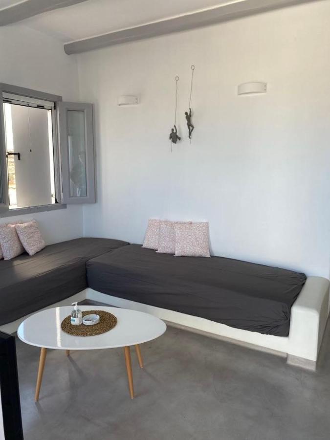 Maganiotis Rooms Κίμωλος Εξωτερικό φωτογραφία